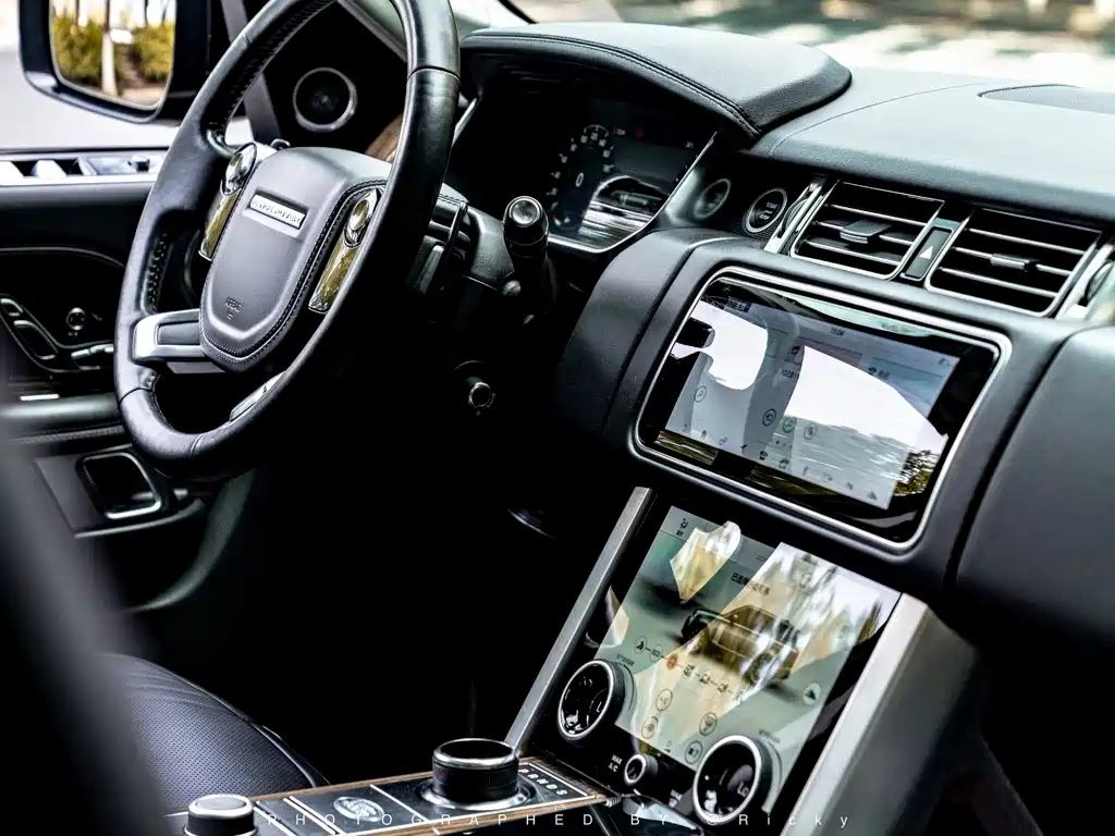 Land Rover Range Rover 2019 — фото 7