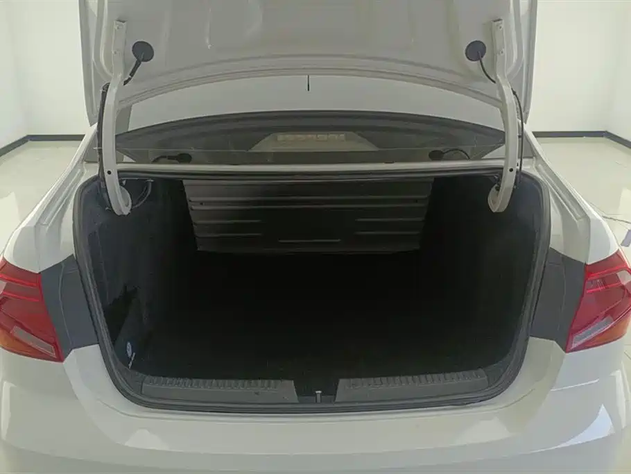 Volkswagen Jetta 2018