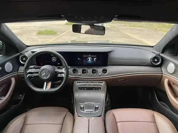 Mercedes-Benz E-Class 2021