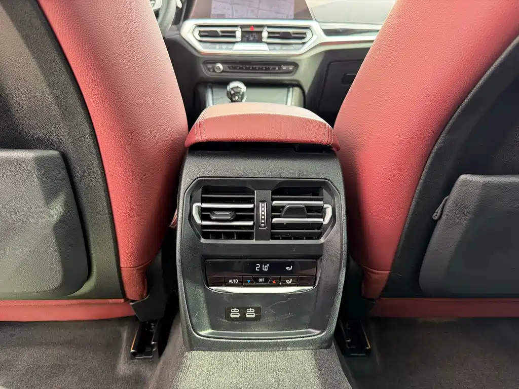 BMW 3 Series 2022 — фото 14