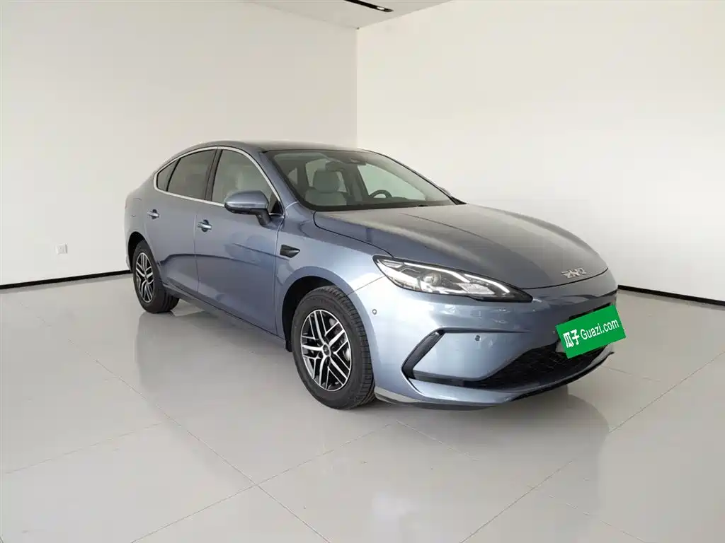 BYD Seal 05 DM-i 2025 — фото 22