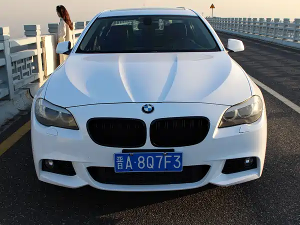 BMW 5 Series 2012