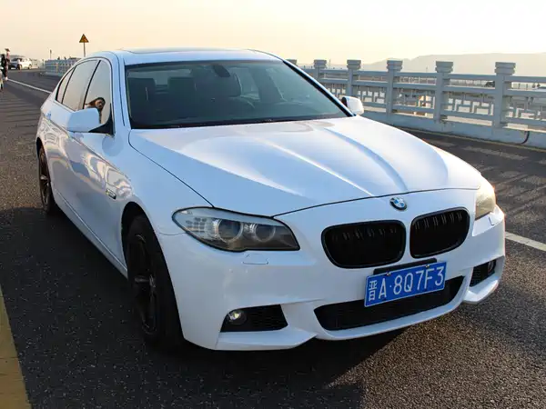 BMW 5 Series 2012