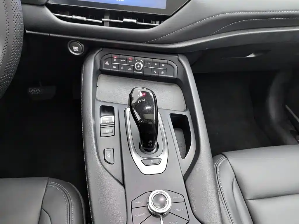 Haval F7 2020 — фото 13