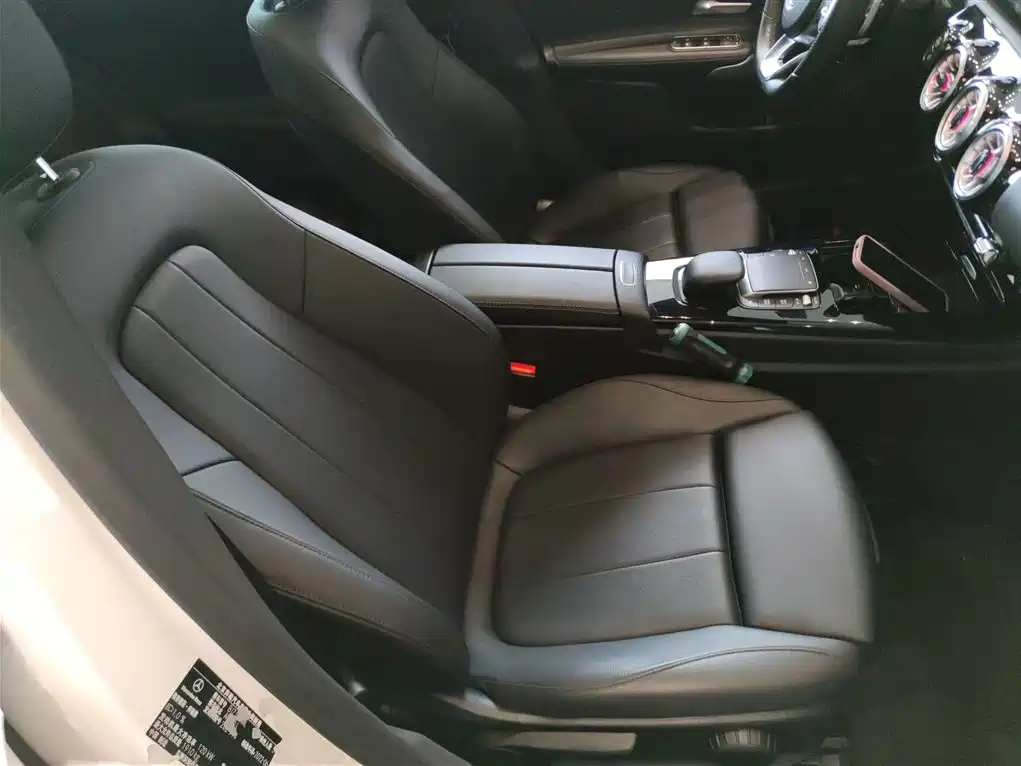 Mercedes-Benz A-Class 2022 — фото 25