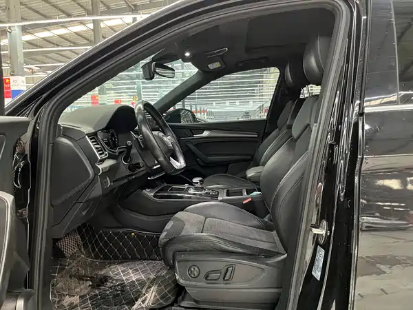 Audi Q5L Sportback 2021