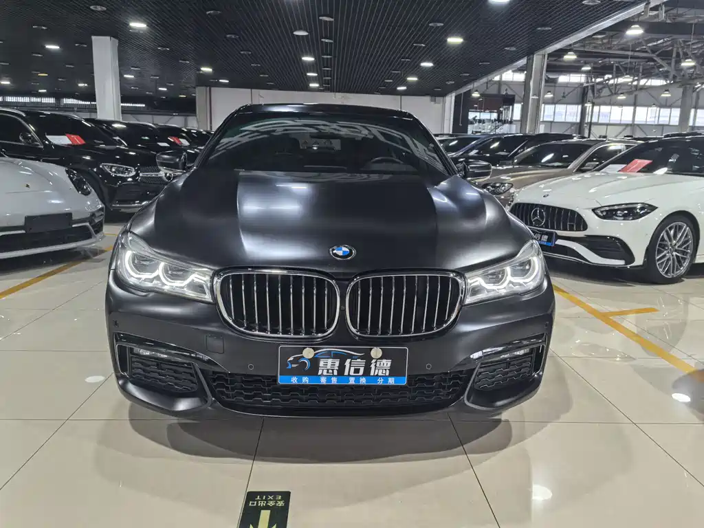 BMW 7 Series 2018 — фото 2