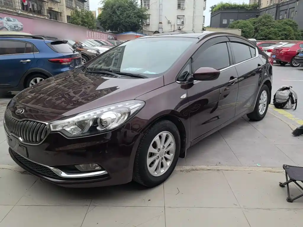 Kia K3 2015