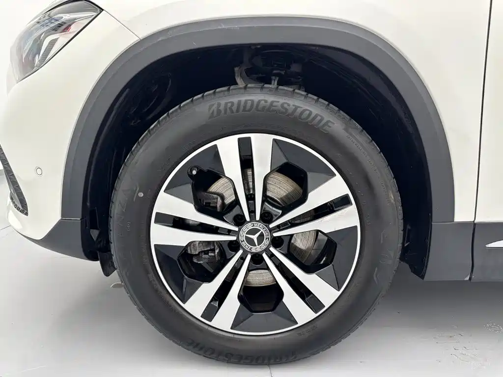 Mercedes-Benz GLA 2021 — фото 29