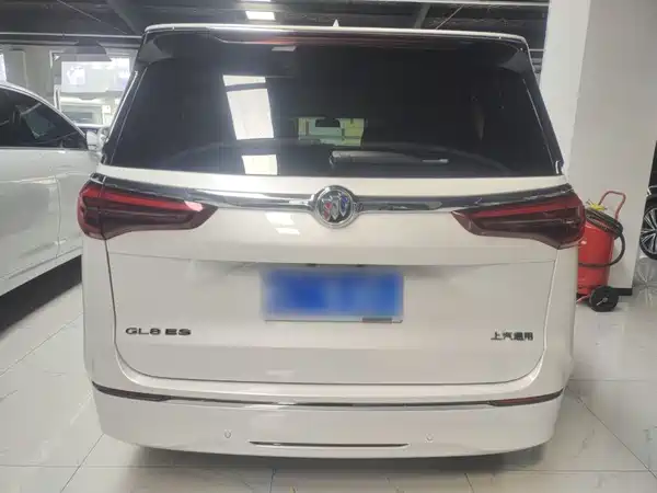 Buick GL8 2023