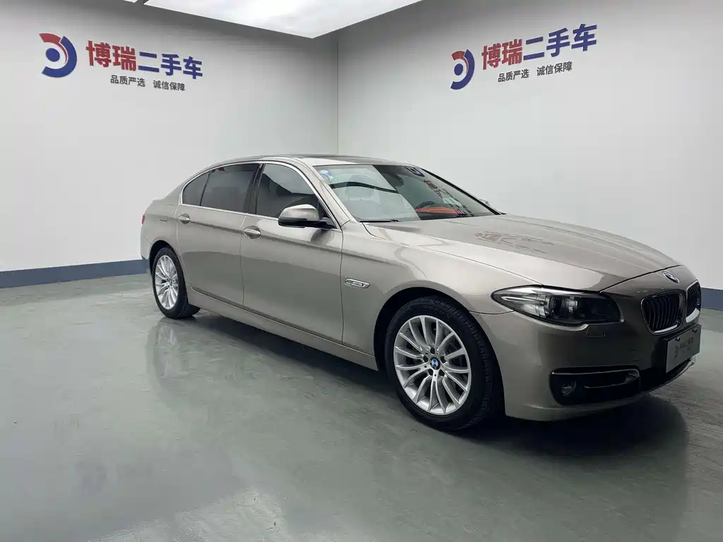 BMW 5 Series 2016 — фото 3