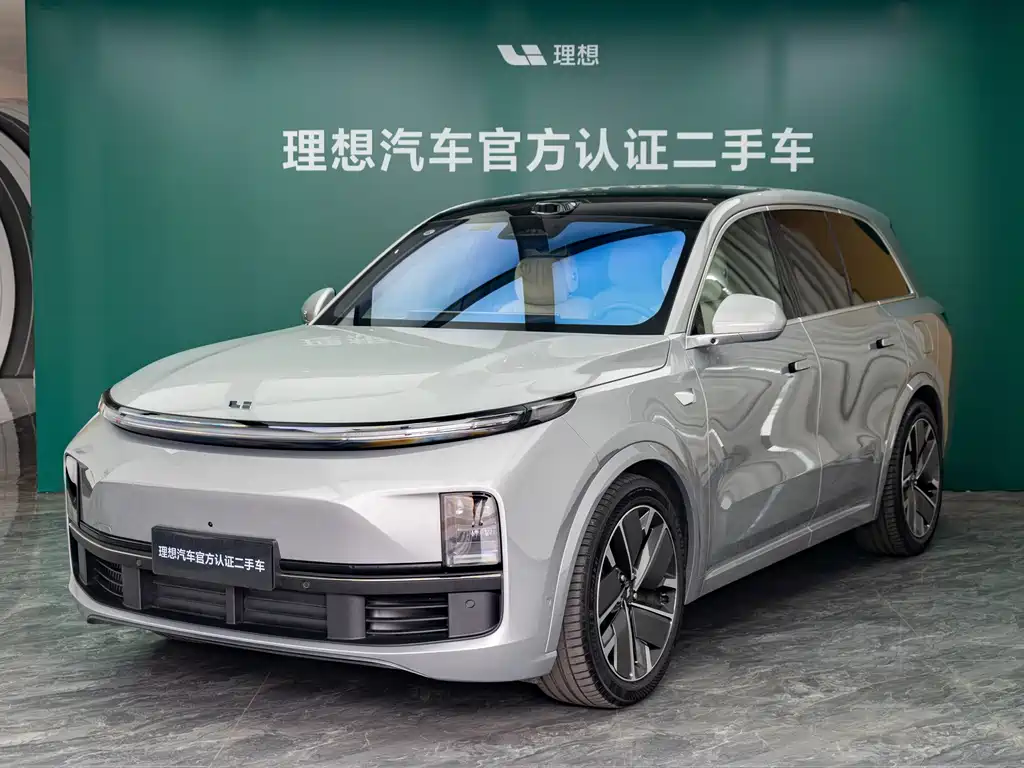 Li Auto Li L8 2025
