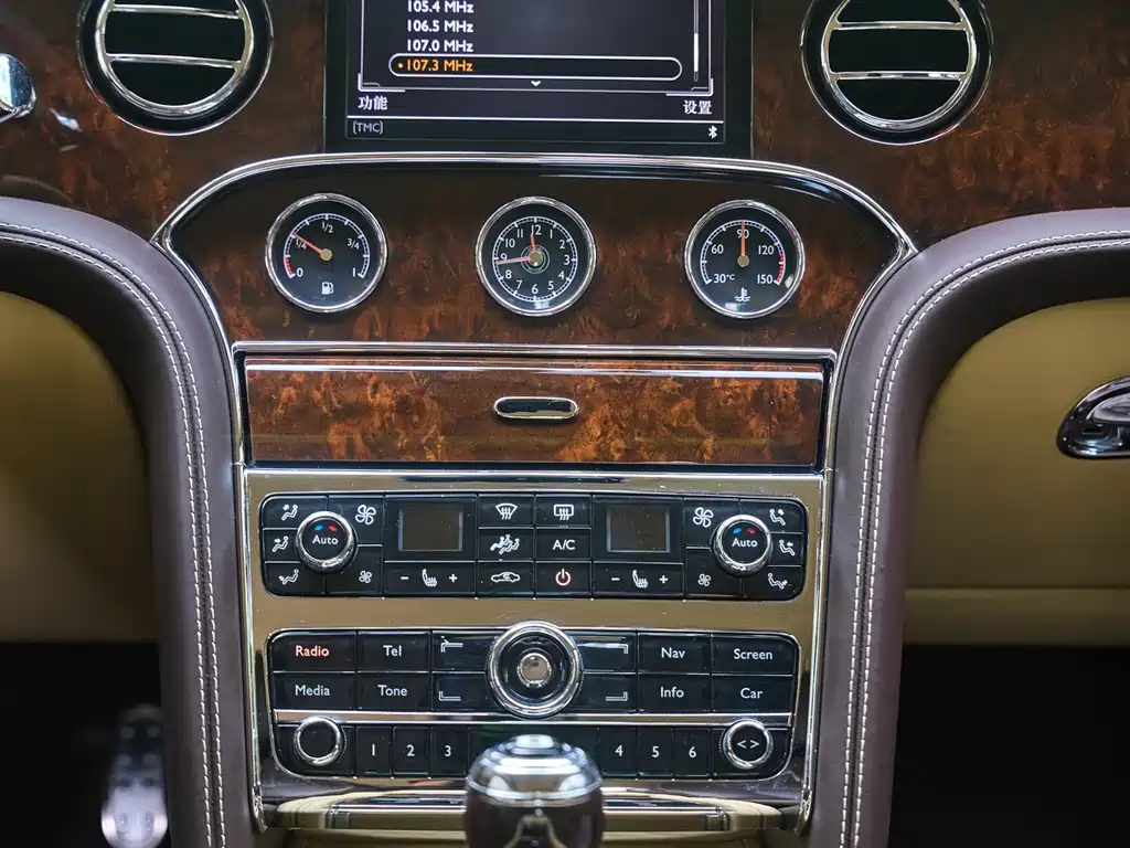 Bentley Mulsanne 2013 — фото 13