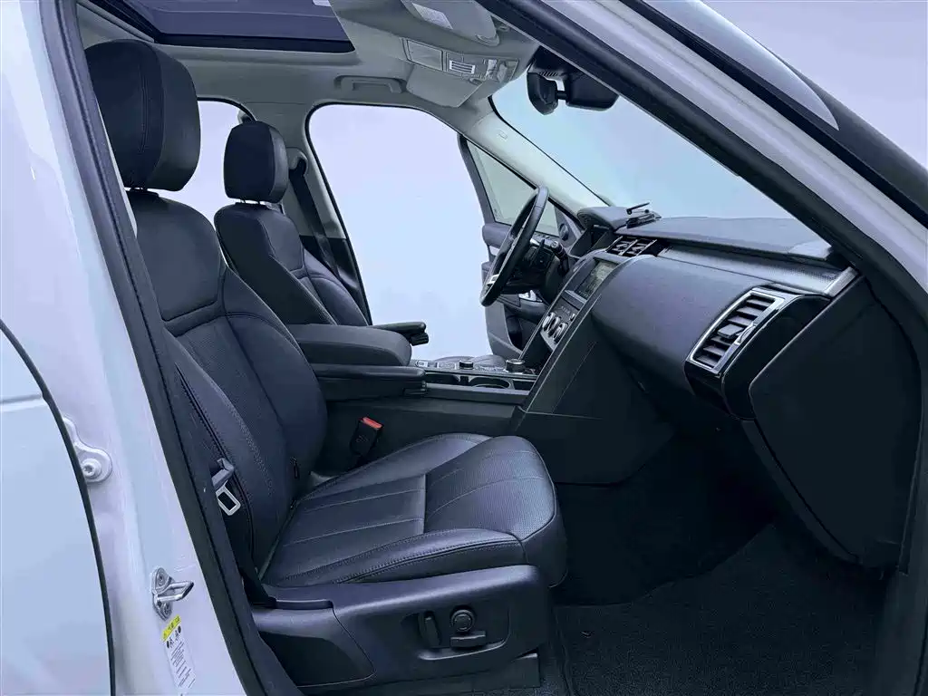 Land Rover Discovery 2020 — фото 10