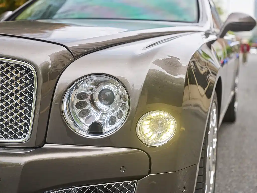 Bentley Mulsanne 2013 — фото 6