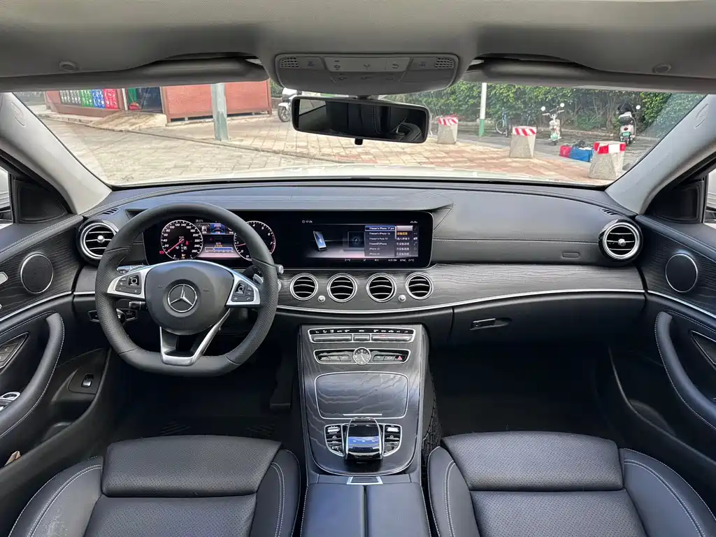 Mercedes-Benz E-Class 2018 — фото 8