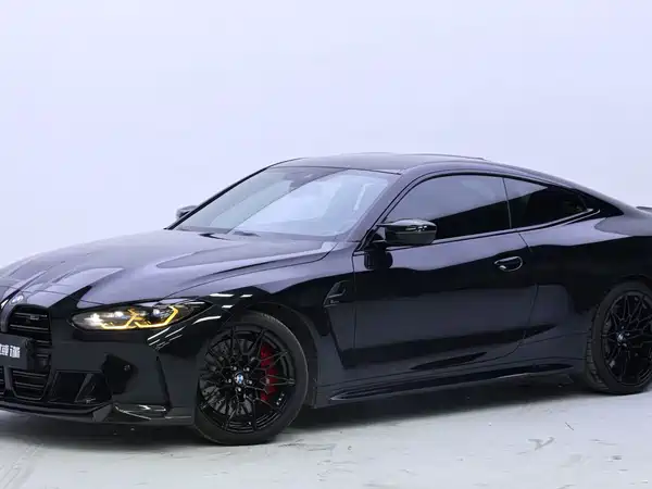 BMW M4 2024