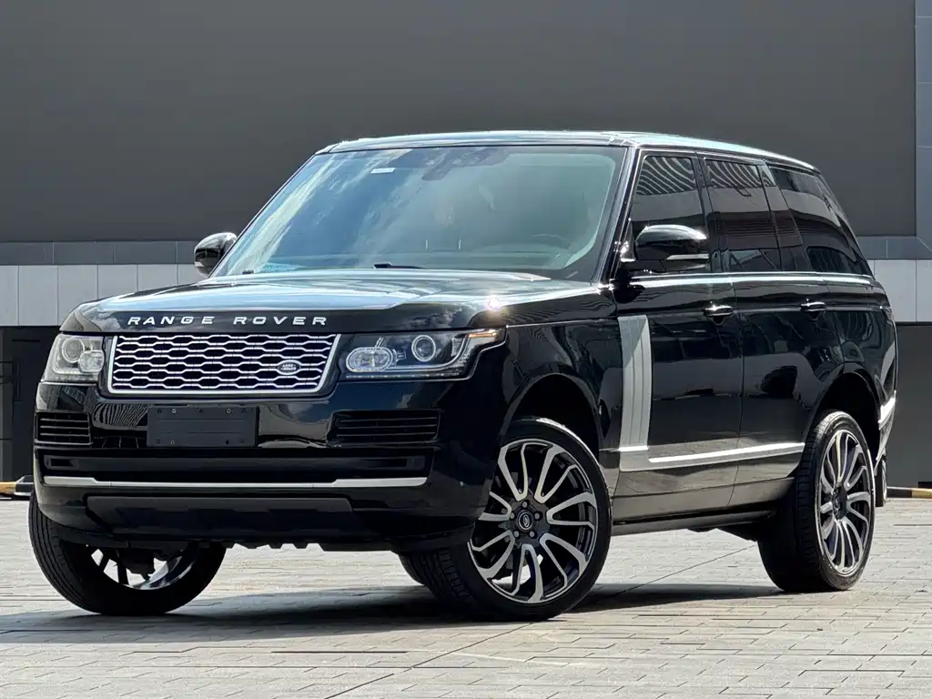 Land Rover Range Rover 2018 — фото 1