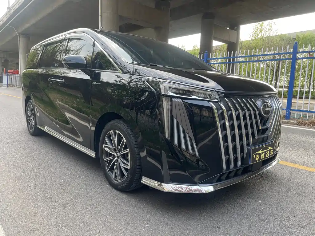 GAC Motor Trumpchi M8 2025 — фото 3