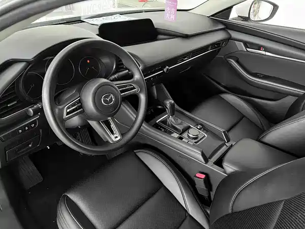 Mazda 3 Axela 2021