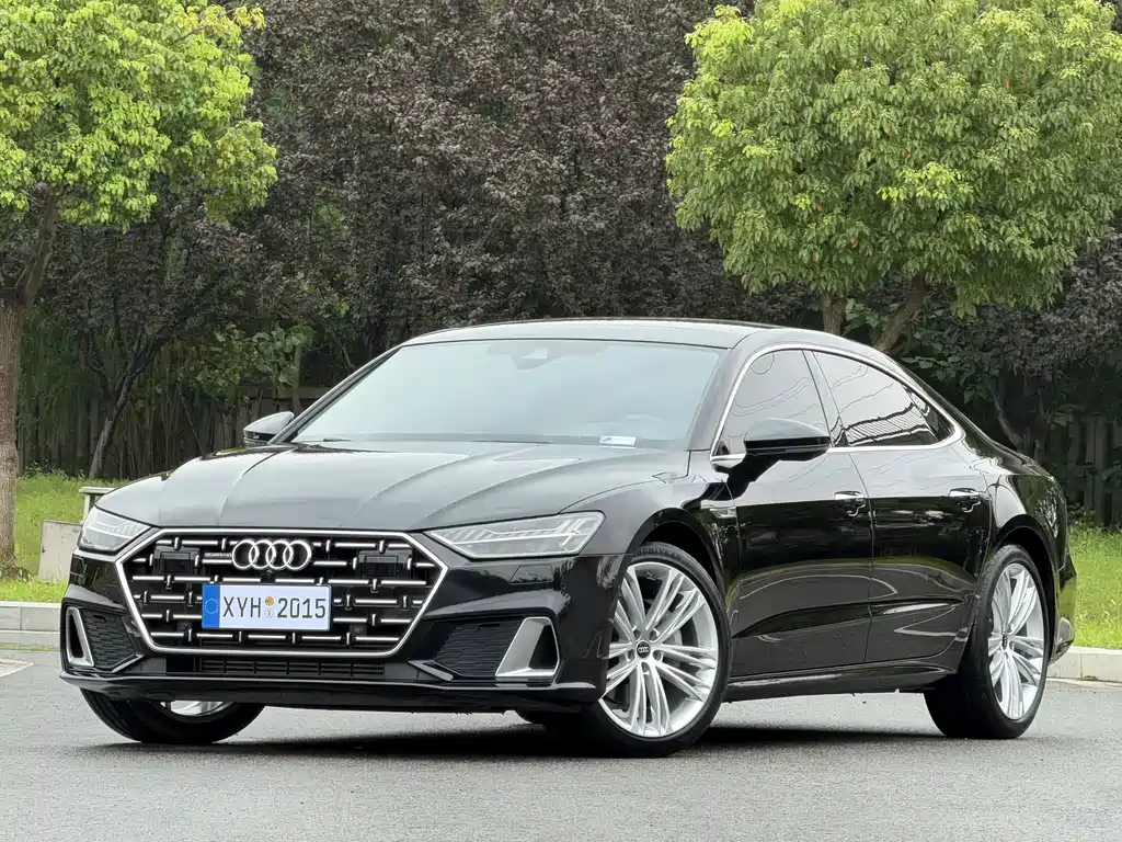 Audi A7L 2024 — фото 1