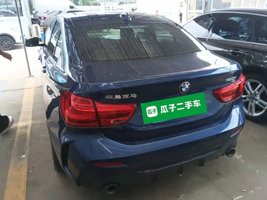 BMW 1 Series 2021