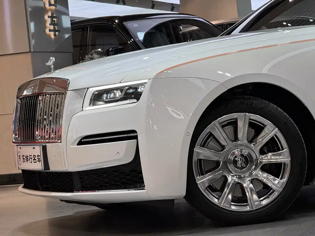 Rolls-Royce Ghost 2023 — фото 5