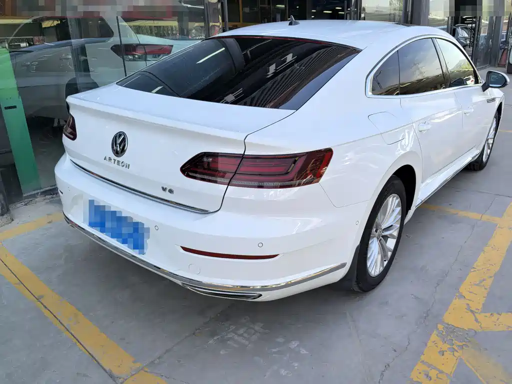 Volkswagen CC 2019 — фото 6