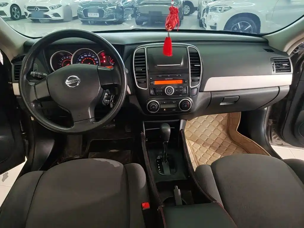 Nissan Sylphy 2018 — фото 10