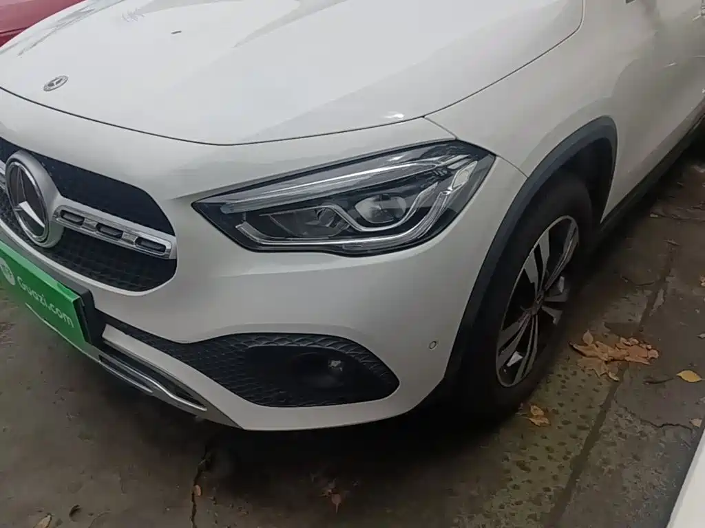 Mercedes-Benz GLA 2021 — фото 24