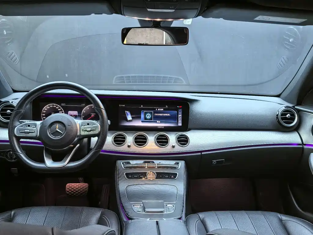 Mercedes-Benz E-Class 2020 — фото 25