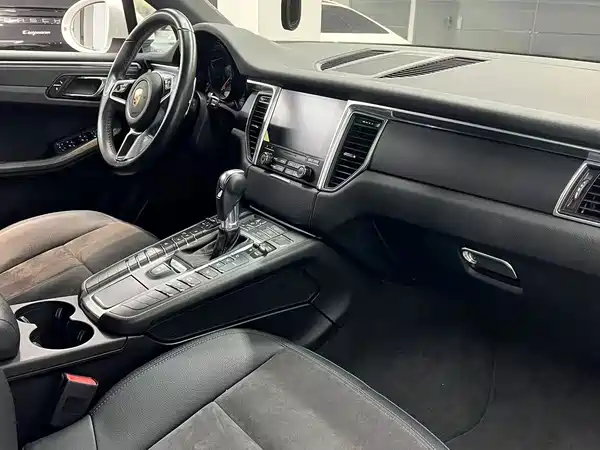 Porsche Macan 2018