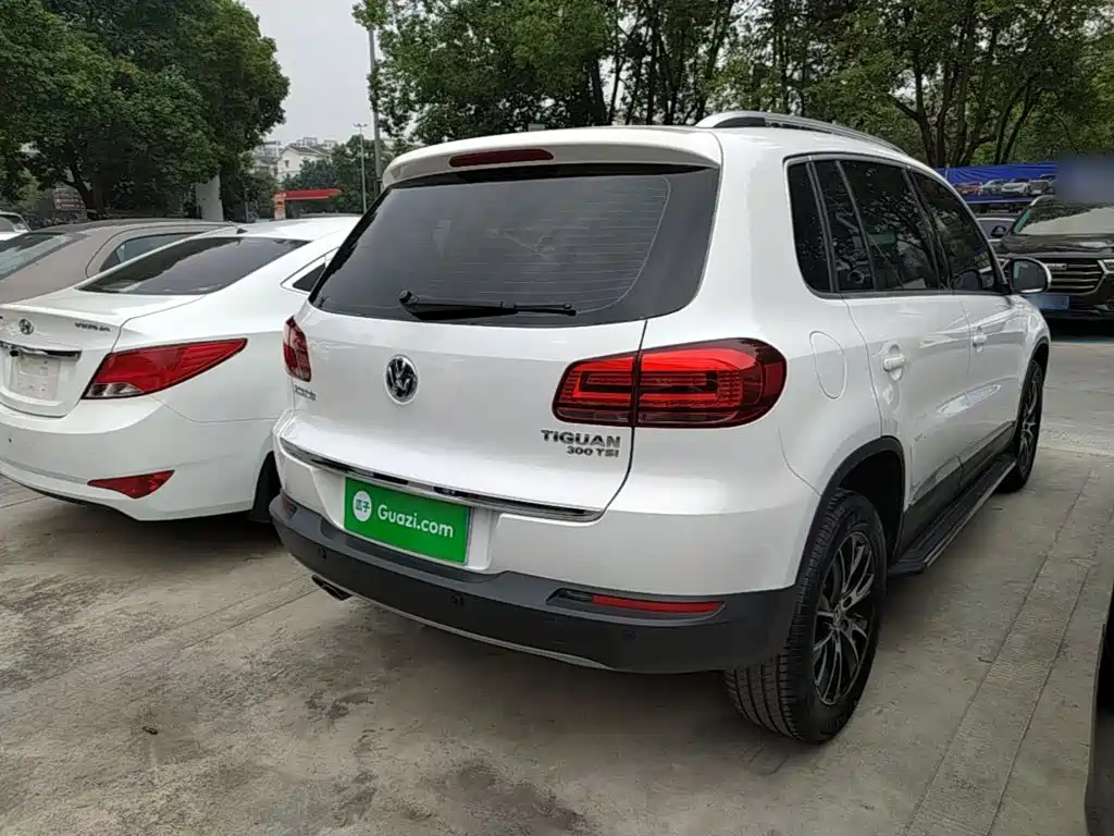 Volkswagen Tiguan 2016 — фото 7