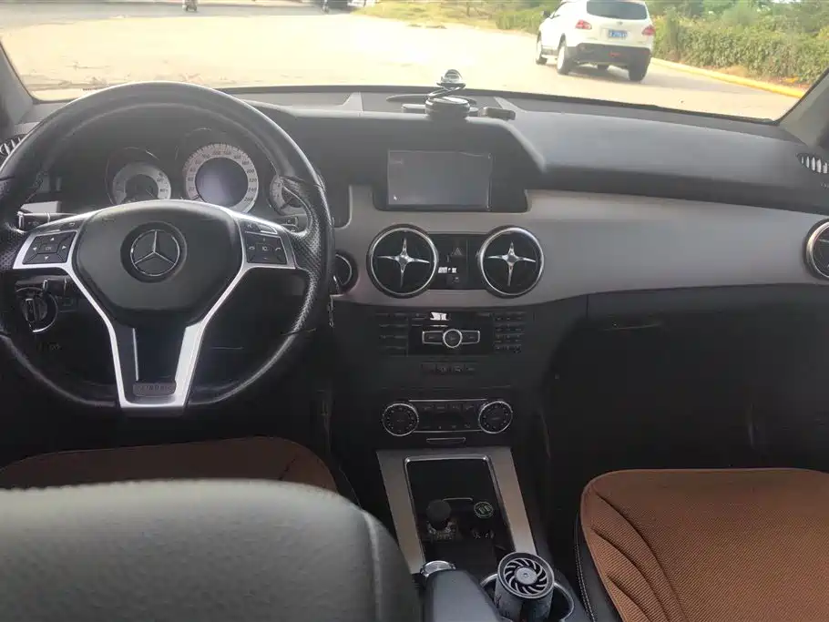 Mercedes-Benz GLK-Class 2015 — фото 12