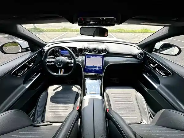 Mercedes-Benz C-Class 2022