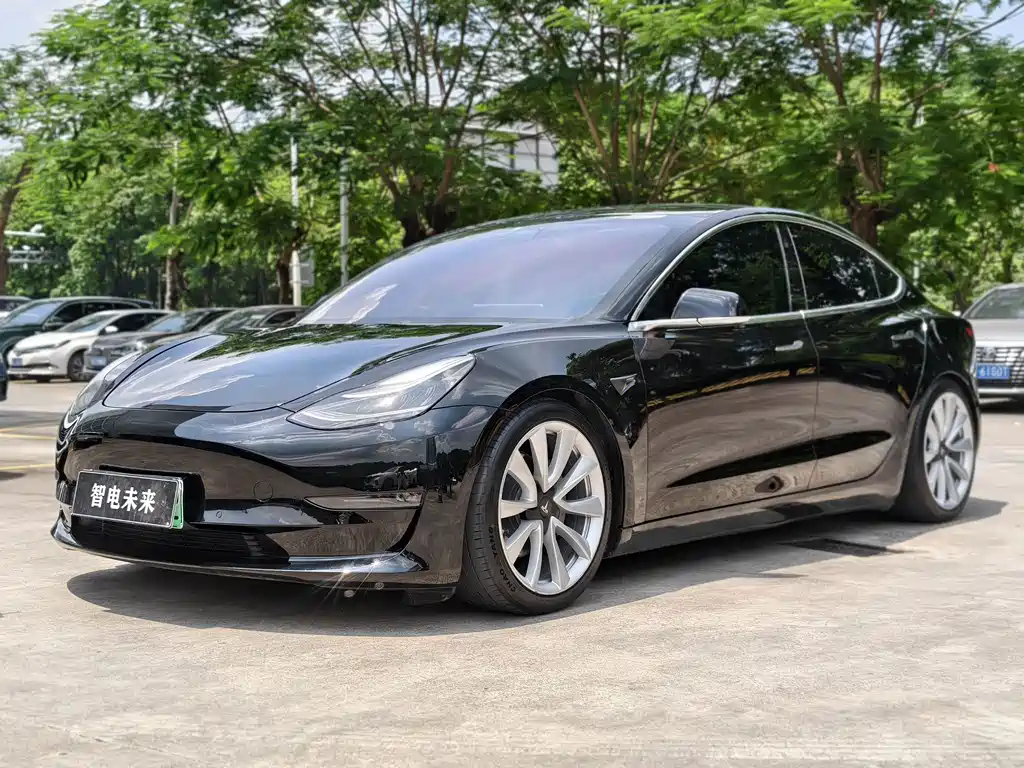 Tesla Model 3 2020 — фото 1