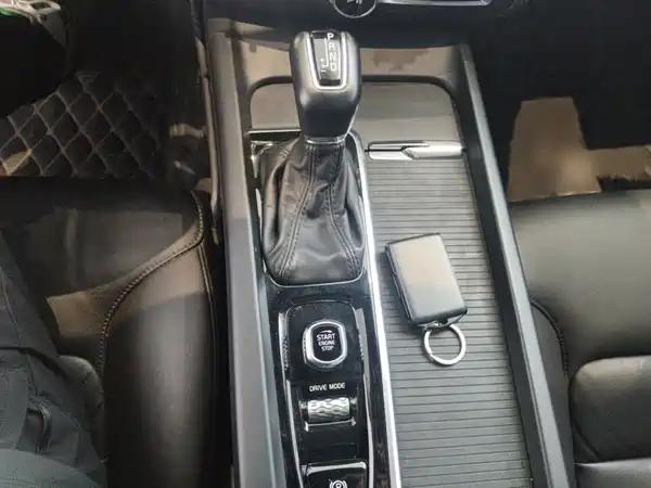 Volvo S60 2021