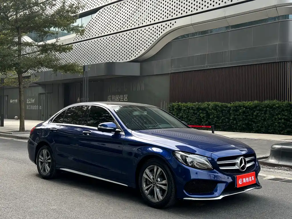 Mercedes-Benz C-Class 2018 — фото 3