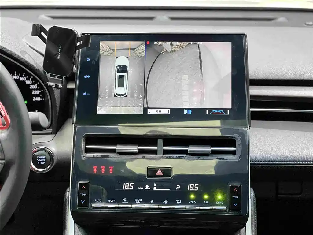 Toyota Avalon 2023 — фото 14