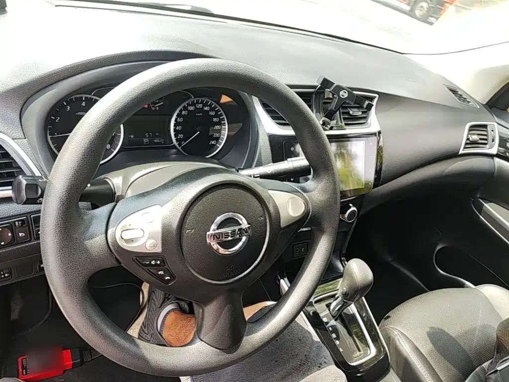 Nissan Sylphy 2020 — фото 10