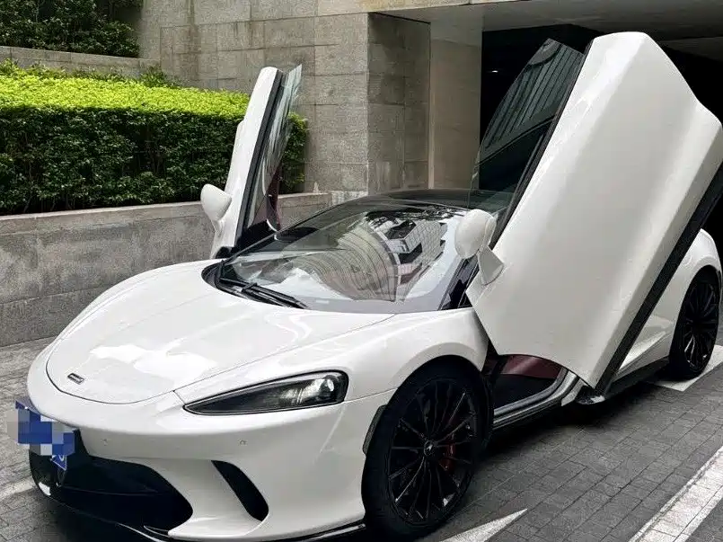 McLaren GT 2023 — фото 1