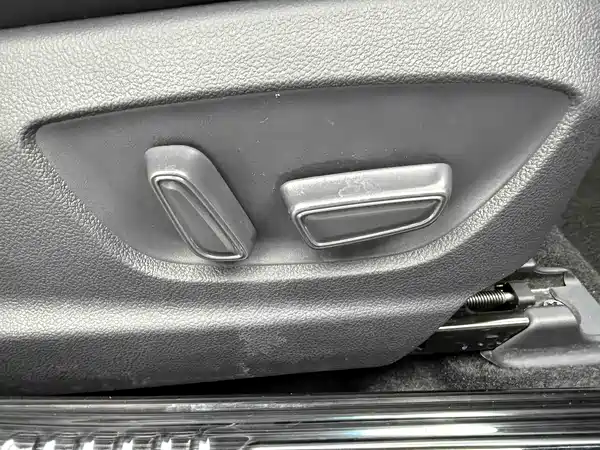 Toyota Camry 2023