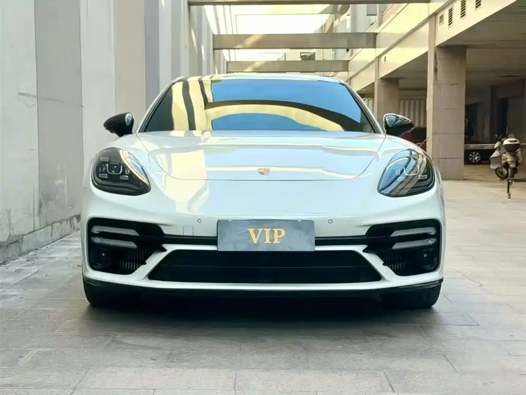 Porsche Panamera 2021 — фото 2