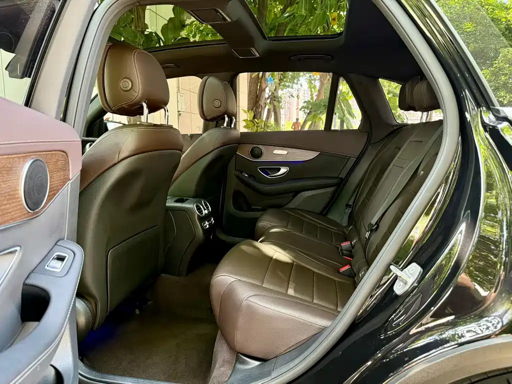 Mercedes-Benz GLC 2021