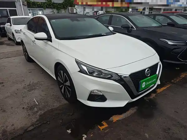 Nissan Teana 2026
