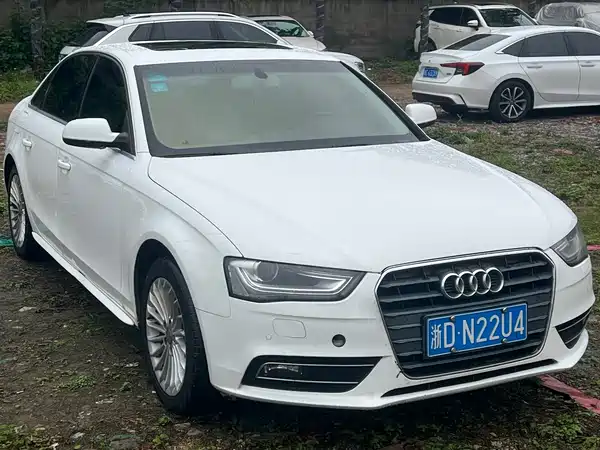 Audi A4L 2014