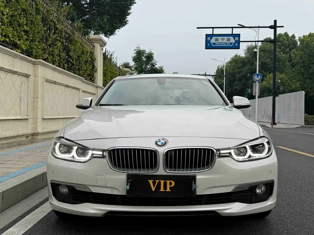 BMW 3 Series 2017 — фото 2