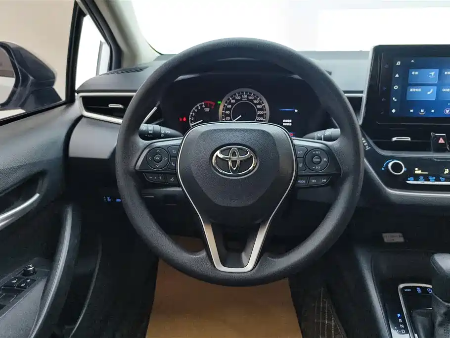Toyota Corolla 2021 — фото 15
