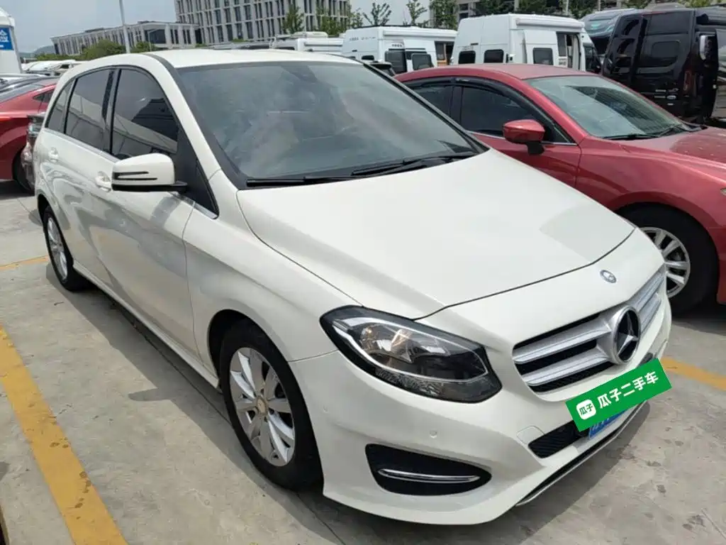 Mercedes-Benz B-Class 2016 — фото 4