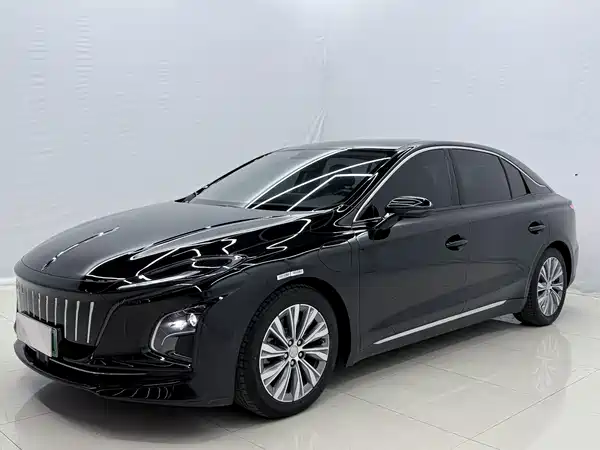 Hongqi E-QM5 2024